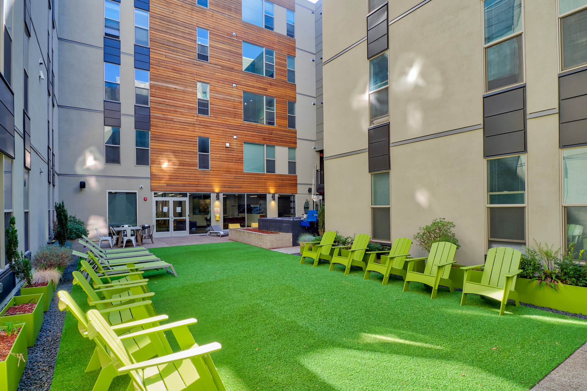 outdoor courtyard at the soto apartments